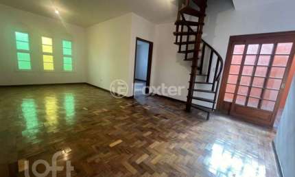 Casa com 4 quartos à venda na Rua Soledade, 678, Centro, Esteio, 198 m2 por R$ 750.000