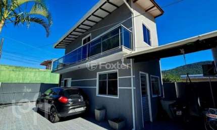Casa com 5 quartos à venda na Servidão Aranhas do Rio Vermelho, 20, São João do Rio Vermelho, Florianópolis, 300 m2 por R$ 600.000