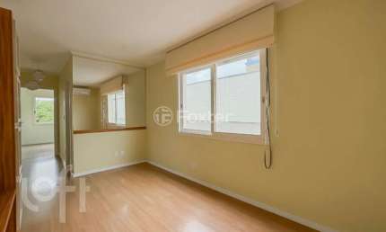 Apartamento com 2 quartos à venda na Avenida Dom Cláudio José Gonçalves Ponce de Leão, 437, Vila Ipiranga, Porto Alegre, 57 m2 por R$ 350.000