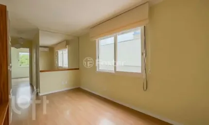 Apartamento com 2 quartos à venda na Avenida Dom Cláudio José Gonçalves Ponce de Leão, 437, Vila Ipiranga, Porto Alegre, 57 m2 por R$ 350.000