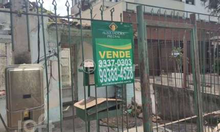 Casa com 2 quartos à venda na Avenida João Wallig, 811, Passo da Areia, Porto Alegre, 310 m2 por R$ 910.000