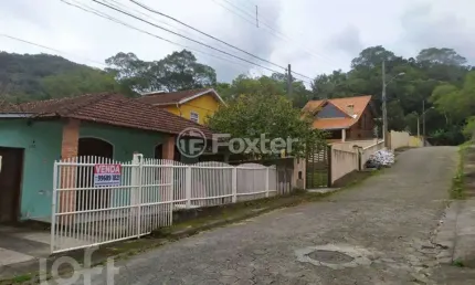 Casa com 4 quartos à venda na Rua Durval Pires da Cunha, 349, Sambaqui, Florianópolis, 130 m2 por R$ 750.000