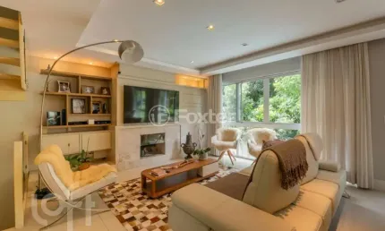 Casa em condomínio fechado com 4 quartos à venda na Rua Tocantins, 1120, Lomba do Pinheiro, Porto Alegre, 200 m2 por R$ 1.300.000