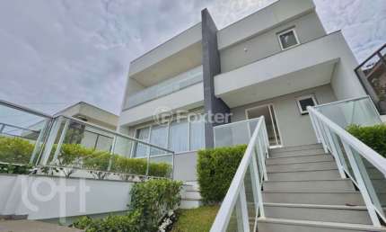 Casa com 3 quartos à venda na Rua Professor Ulisses Cabral, 203, Chácara das Pedras, Porto Alegre, 400 m2 por R$ 4.299.000