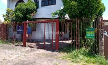 Casa com 3 quartos à venda na Rua Nóbrega, 738, Cristo Rei, São Leopoldo, 317 m2 por R$ 900.000