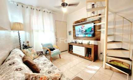 Casa em condomínio fechado com 2 quartos à venda na Avenida Vicente Monteggia, 2762, Cavalhada, Porto Alegre, 48 m2 por R$ 150.000