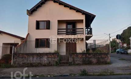 Casa com 4 quartos à venda na Avenida Monte Carlo, 153, Vila Monte Carlo, Cachoeirinha, 265 m2 por R$ 699.000