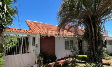 Casa com 3 quartos à venda na acesso das rosas, 357, santa tereza, porto alegre, 63 m2 por r$ 385.000