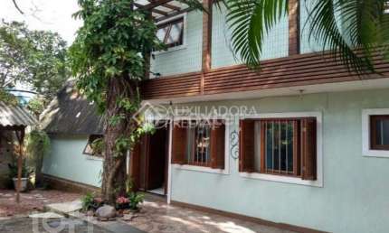 Casa com 4 quartos à venda na Rua Tejo, 70, Ipanema, Porto Alegre, 200 m2 por R$ 590.000