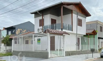 Casa com 2 quartos à venda na Rua Elmo Born, 10, Hípica, Porto Alegre, 74 m2 por R$ 340.000