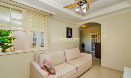 Apartamento com 3 quartos à venda na Rua Moyses Antunes da Cunha, 105, Santo Antônio, Porto Alegre, 60 m2 por R$ 260.000