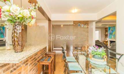 Casa com 4 quartos à venda na Rua Tocantins, 937, Lomba do Pinheiro, Porto Alegre, 270 m2 por R$ 1.530.000