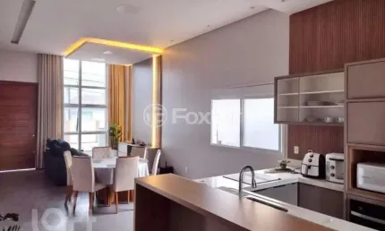 Casa com 3 quartos à venda na Rua Prefeito Otávio Zacchi, 123, Centro, Palhoça, 160 m2 por R$ 1.272.000