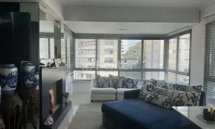 Apartamento com 3 quartos à venda na Alameda Emílio de Menezes, 80, Três Figueiras, Porto Alegre, 143 m2 por R$ 1.950.000