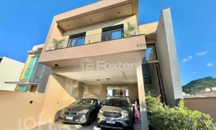 Casa com 4 quartos à venda na Avenida Wilson Castelo Branco, 633, Beira Rio, Biguaçu, 300 m2 por R$ 2.651.000