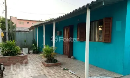 Casa com 4 quartos à venda na Quadra D Quatro B, 12, Guajuviras, Canoas, 270 m2 por R$ 299.999