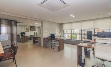 Sala comercial com 1 sala à venda na Avenida Independência, 925, Independência, Porto Alegre, 41 m2 por R$ 515.000