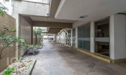 Apartamento com 2 quartos à venda na rua ramiro barcelos, 1567, bom fim, porto alegre, 55 m2 por r$ 530.000