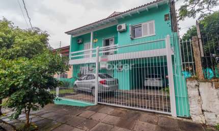Casa com 4 quartos à venda na Rua Olegário Dias Maciel, 350, Espírito Santo, Porto Alegre, 300 m2 por R$ 1.235.000
