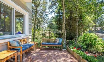 Casa com 3 quartos à venda na Rua Armando Chaves, 344, Suzana, Canela, 180 m2 por R$ 1.495.000