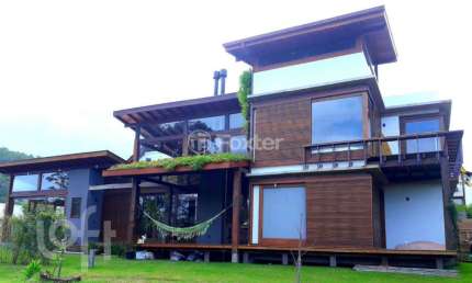 Casa em condomínio fechado com 3 quartos à venda na Rua Reverendo Gelson dos Santos Castro, 886, Rio Tavares, Florianópolis, 201 m2 por R$ 4.800.000