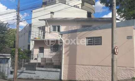Casa com 3 quartos à venda na Rua Matteo Gianella, 155, Santa Catarina, Caxias do Sul, 387 m2 por R$ 790.000