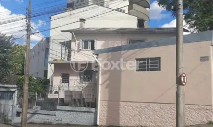 Casa com 3 quartos à venda na Rua Matteo Gianella, 155, Santa Catarina, Caxias do Sul, 387 m2 por R$ 790.000