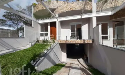 Casa com 3 quartos à venda na Rua Amélia Pinguella Bonatto, 95, São Luiz, Caxias do Sul, 195 m2 por R$ 750.000