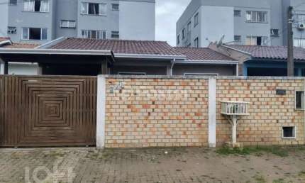 Casa com 2 quartos à venda na Rua Amapá, 1, Passos dos Ferreiros, Gravataí, 80 m2 por R$ 372.000