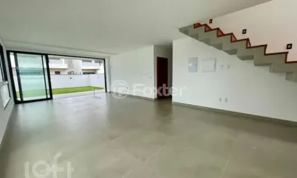 Casa com 3 quartos à venda na rodovia doutor antônio luiz moura gonzaga, 3156, rio tavares, florianópolis, 197 m2 por r$ 1.890.000