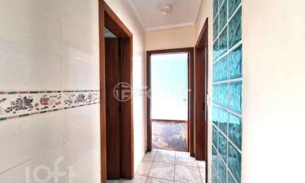 Apartamento com 2 quartos à venda na Rua Cipó, 286, Passo da Areia, Porto Alegre, 58 m2 por R$ 335.000