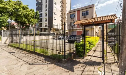 Apartamento com 2 quartos à venda na Rua Barbedo, 474, Menino Deus, Porto Alegre, 74 m2 por R$ 330.000
