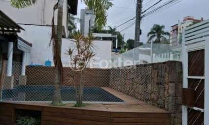 Casa com 4 quartos à venda na Rua Professor Clóvis Menel Calliari, 68, João Paulo, Florianópolis, 225 m2 por R$ 2.100.000