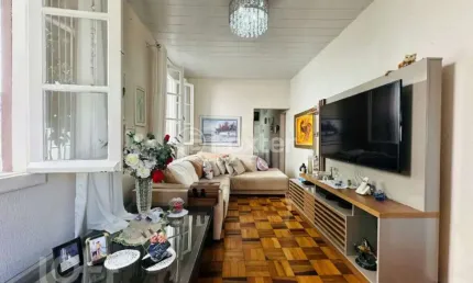Casa com 3 quartos à venda na rua monsenhor topp, 133, centro, florianópolis, 90 m2 por r$ 990.000