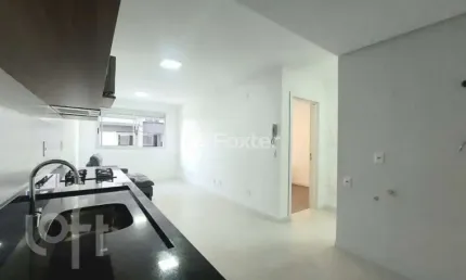Apartamento com 1 quarto à venda na Rua Araci Vaz Callado, 1564, Canto, Florianópolis, 45 m2 por R$ 590.000