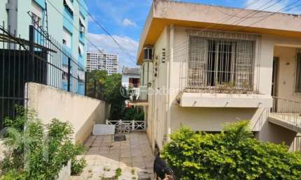Casa com 5 quartos à venda na Rua Ângelo Crivellaro, 63, Jardim do Salso, Porto Alegre, 216 m2 por R$ 720.000