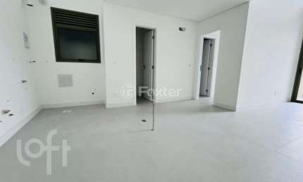 Apartamento com 2 quartos à venda na Avenida dos Dourados, 30, Jurerê Internacional, Florianópolis, 78 m2 por R$ 1.800.000