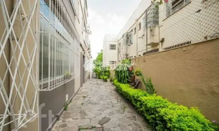 Apartamento com 2 quartos à venda na rua dona augusta, 427, menino deus, porto alegre, 75 m2 por r$ 300.000