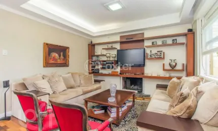 Casa com 3 quartos à venda na Rua Engenheiro Roberto Símonsen, 112, Petrópolis, Porto Alegre, 498 m2 por R$ 2.200.000