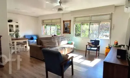 Apartamento com 3 quartos à venda na avenida ganzo, 480, menino deus, porto alegre, 117 m2 por r$ 695.000