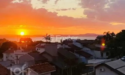Casa em condomínio fechado com 3 quartos à venda na Rua Giorgio Negroni, 801, Espírito Santo, Porto Alegre, 153 m2 por R$ 439.000