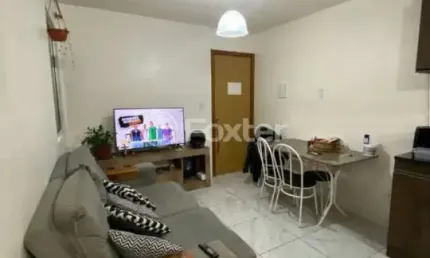 Apartamento com 2 quartos à venda na Rua Capitão Pedroso, 560, Restinga, Porto Alegre, 38 m2 por R$ 128.000