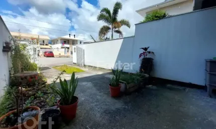 Casa com 2 quartos à venda na Rua Sargento Aldo Genésio Martins, 177, Nova Palhoça, Palhoça, 66 m2 por R$ 400.000