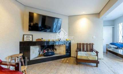 Casa com 3 quartos à venda na Rua Onze de Agosto, 110, São João, Porto Alegre, 195 m2 por R$ 1.190.000