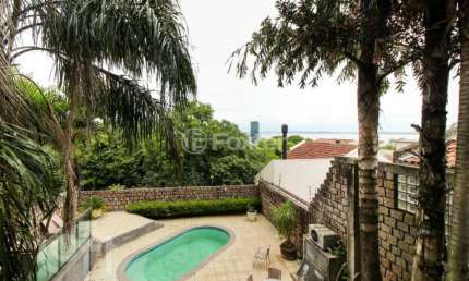 Casa com 4 quartos à venda na Avenida Cai, 337, Cristal, Porto Alegre, 510 m2 por R$ 1.800.000