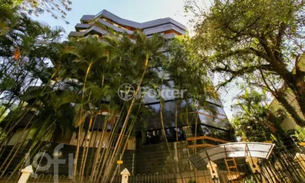 Apartamento com 3 quartos à venda na Alameda Victor Adalberto Kessler, 111, Auxiliadora, Porto Alegre, 336 m2 por R$ 2.675.000