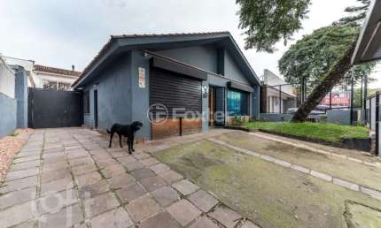 Casa com 3 quartos à venda na Rua Desembargador Espiridião de Lima Medeiros, 40, Três Figueiras, Porto Alegre, 330 m2 por R$ 2.299.990