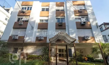 Apartamento com 2 quartos à venda na rua marquês do pombal, 1469, moinhos de vento, porto alegre, 74 m2 por r$ 530.000