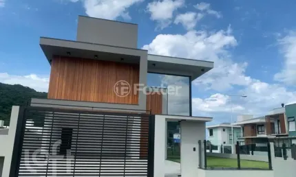 Casa à venda na Rodovia Doutor Antônio Luiz Moura Gonzaga, 3156, Rio Tavares, Florianópolis, 311 m2 por R$ 4.300.000
