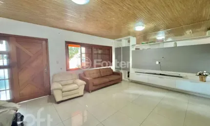 Casa com 6 quartos à venda na rua quaraí, 64, niterói, canoas, 259 m2 por r$ 1.100.000